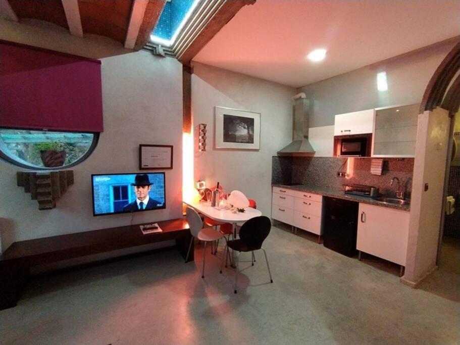 Apartament Zentral Club Neutron-Jacuzzi Belmonte De Miranda Zewnętrze zdjęcie
